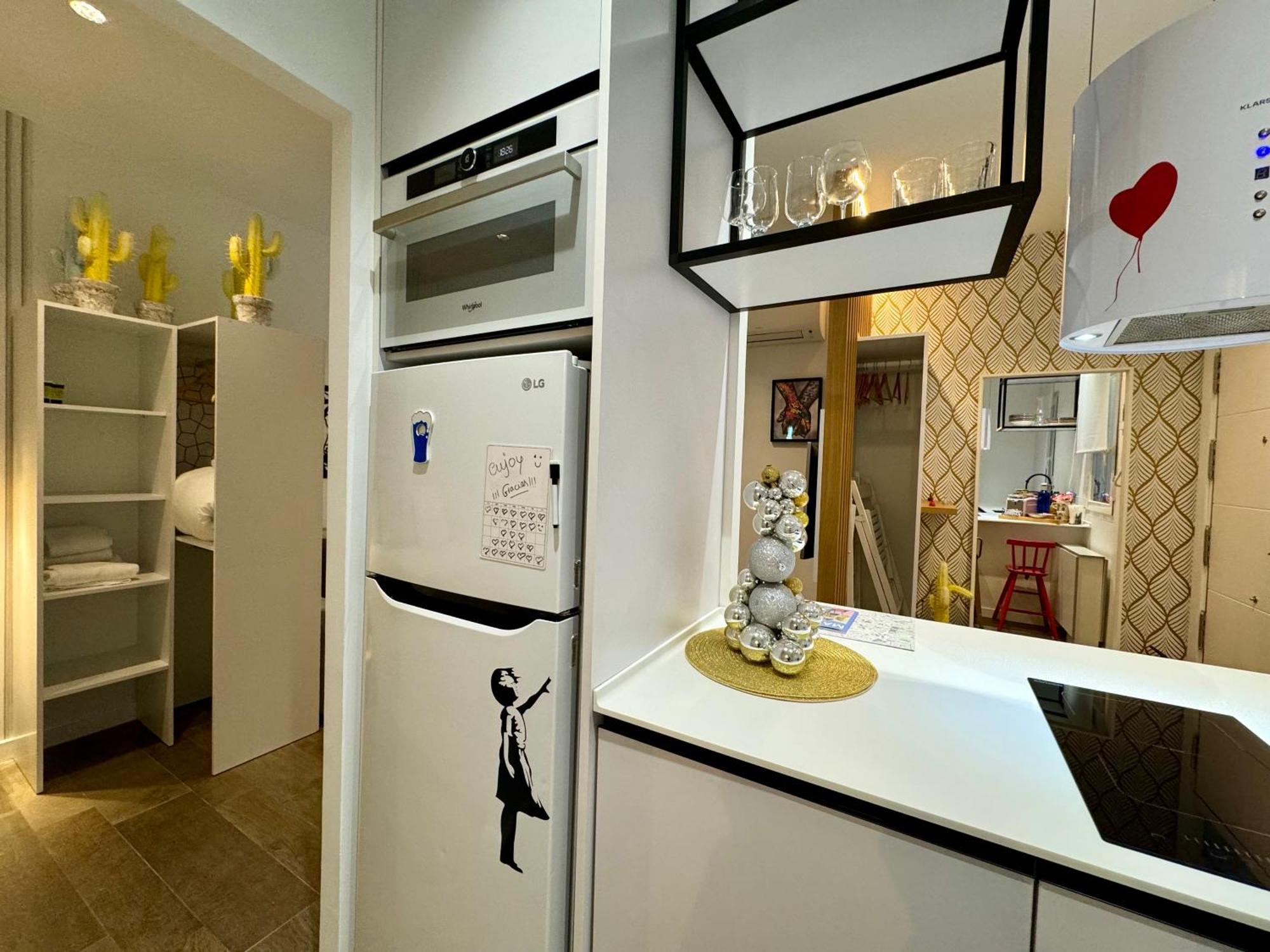 Luxury Flat City Center Full Equipe Non Touristic Madrid Exterior photo