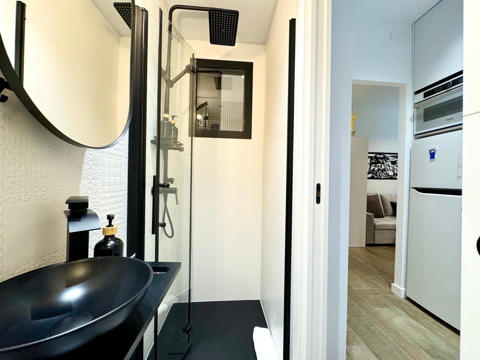 Luxury Flat City Center Full Equipe Non Touristic Madrid Exterior photo